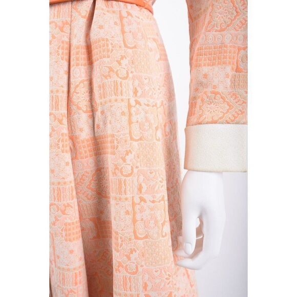 Vintage Womans Shirt Dress M textured Orange White Pointed Collar Kick Pleats - Picture 4 of 6